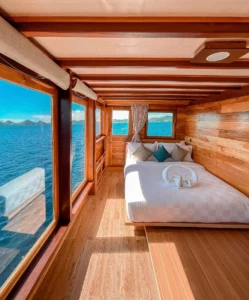 Japanese Room cabin aboard Vinca Voyages