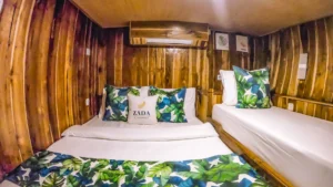 Sharing Cabin with double and single beds aboard Zada Ulla