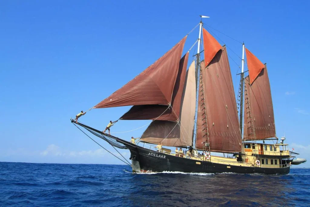 Adelaar historic Dutch schooner sailing in Indonesia
