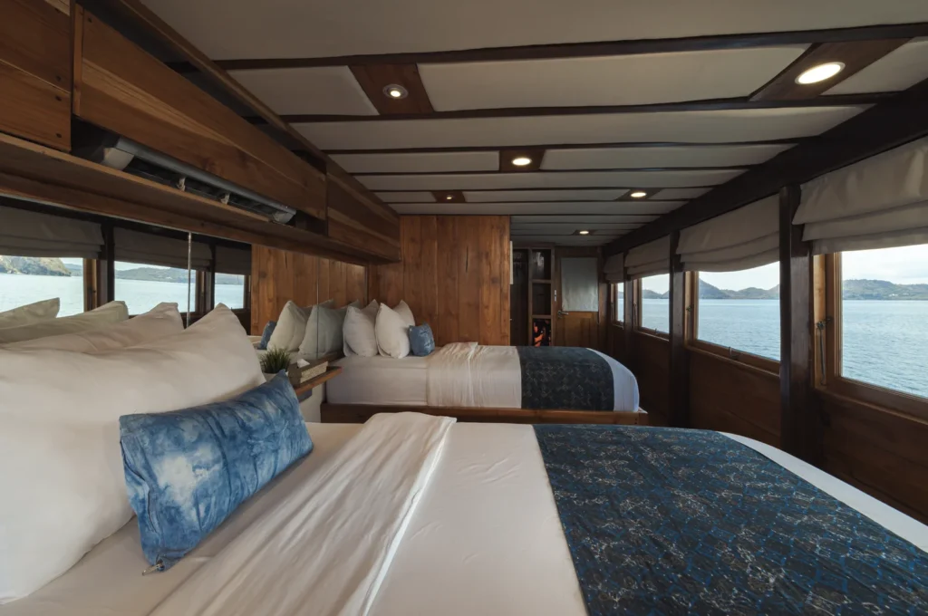 Twin cabin with sea views and private balcony aboard Augustine