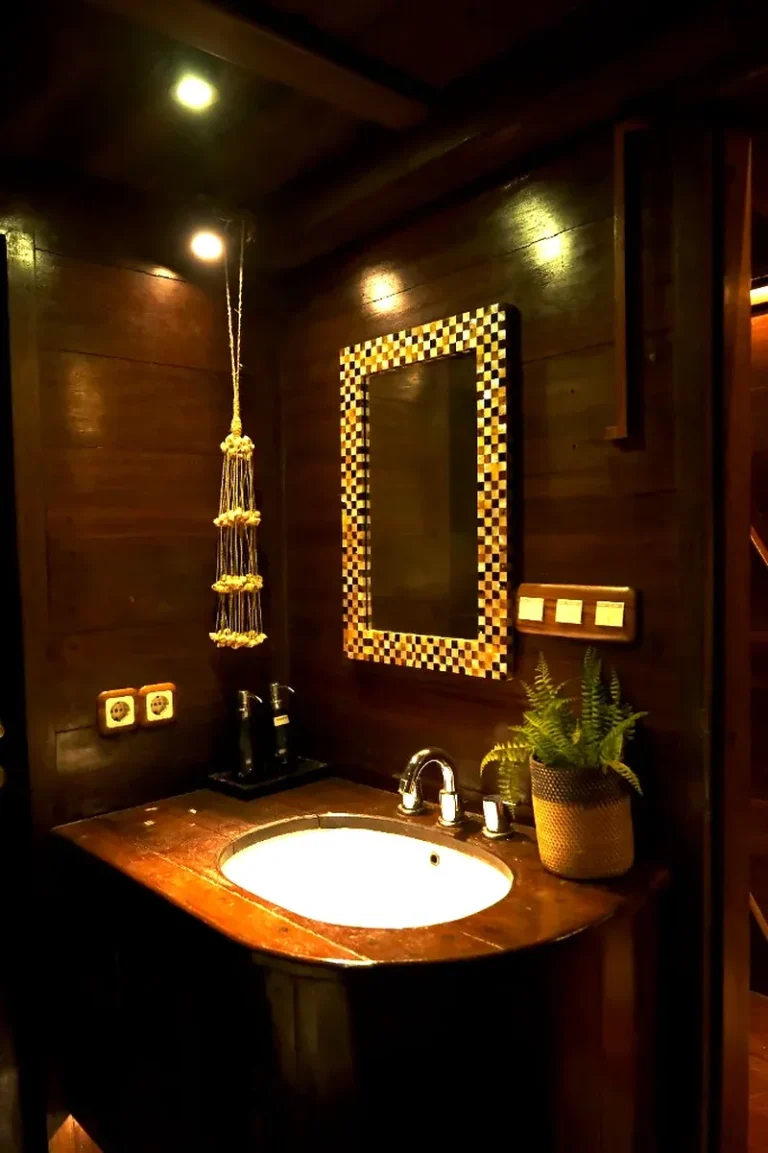 Private bathroom vanity in a Behike Deluxe Twin cabin