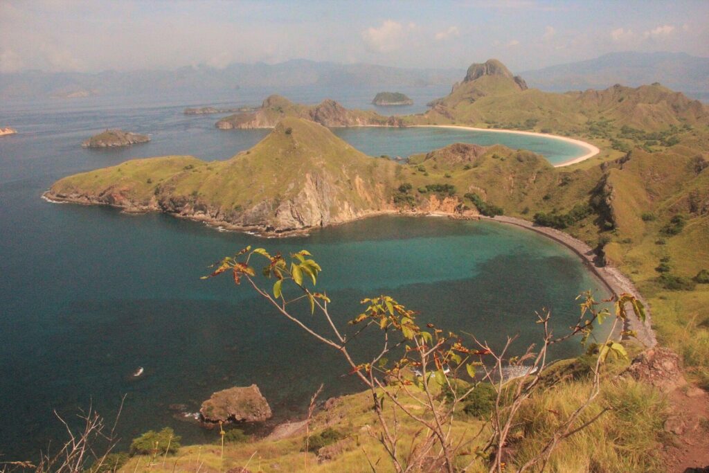 Secondary destination view of Padar Island