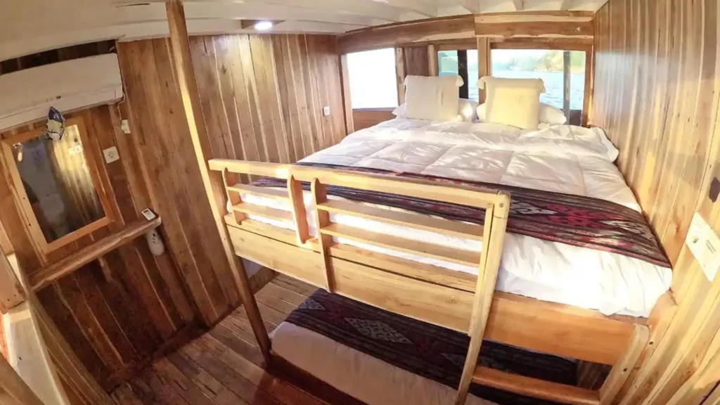 Quad Ocean View cabin aboard Malca Voyages