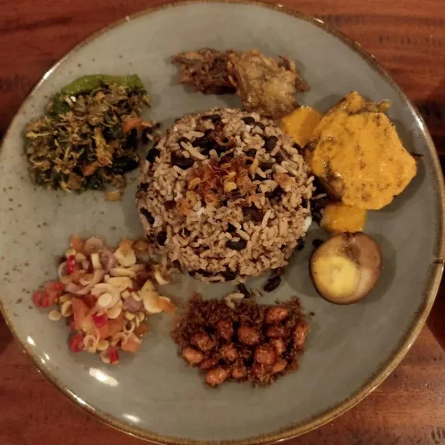 Food and drinks served at Senja Eatery in Labuan Bajo